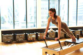 Pilates Reformer Para Definir Músculos – Como Funciona e Benefícios
