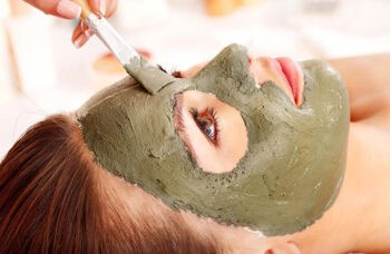 Máscara de Argila Verde Com Água Termal Elimina Manchas – Receita, Como Aplicar e Benefícios