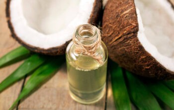 Hidratação de Manteiga de Coco Para Pontas Ressecadas – Receita, Como Aplicar e Benefícios