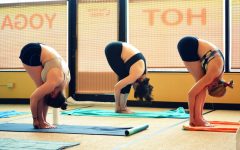 Aula de Hot Yoga Queima Gordura – Como Funciona e Benefícios