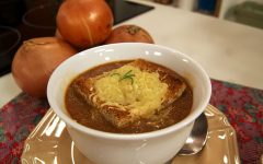 Sopa de Cebola Gratinada Que Diminui o Peso – Receita, Como Consumir e Benefícios